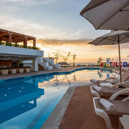 Park Royal Beach Huatulco Tangolunda Bagian luar foto